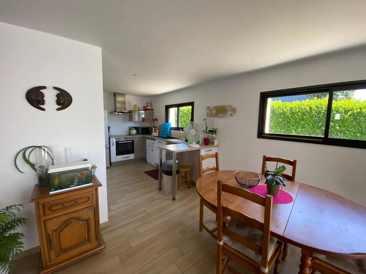 Privat bolig Maison Chaleureuse Chez L'Habitant Avec Parking Theix