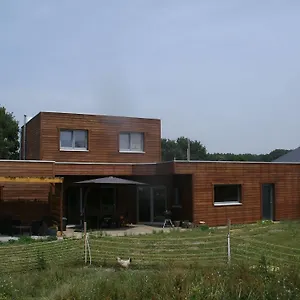 Bed & Breakfast Chez Brigitte Et Tables D'hotes, Theix